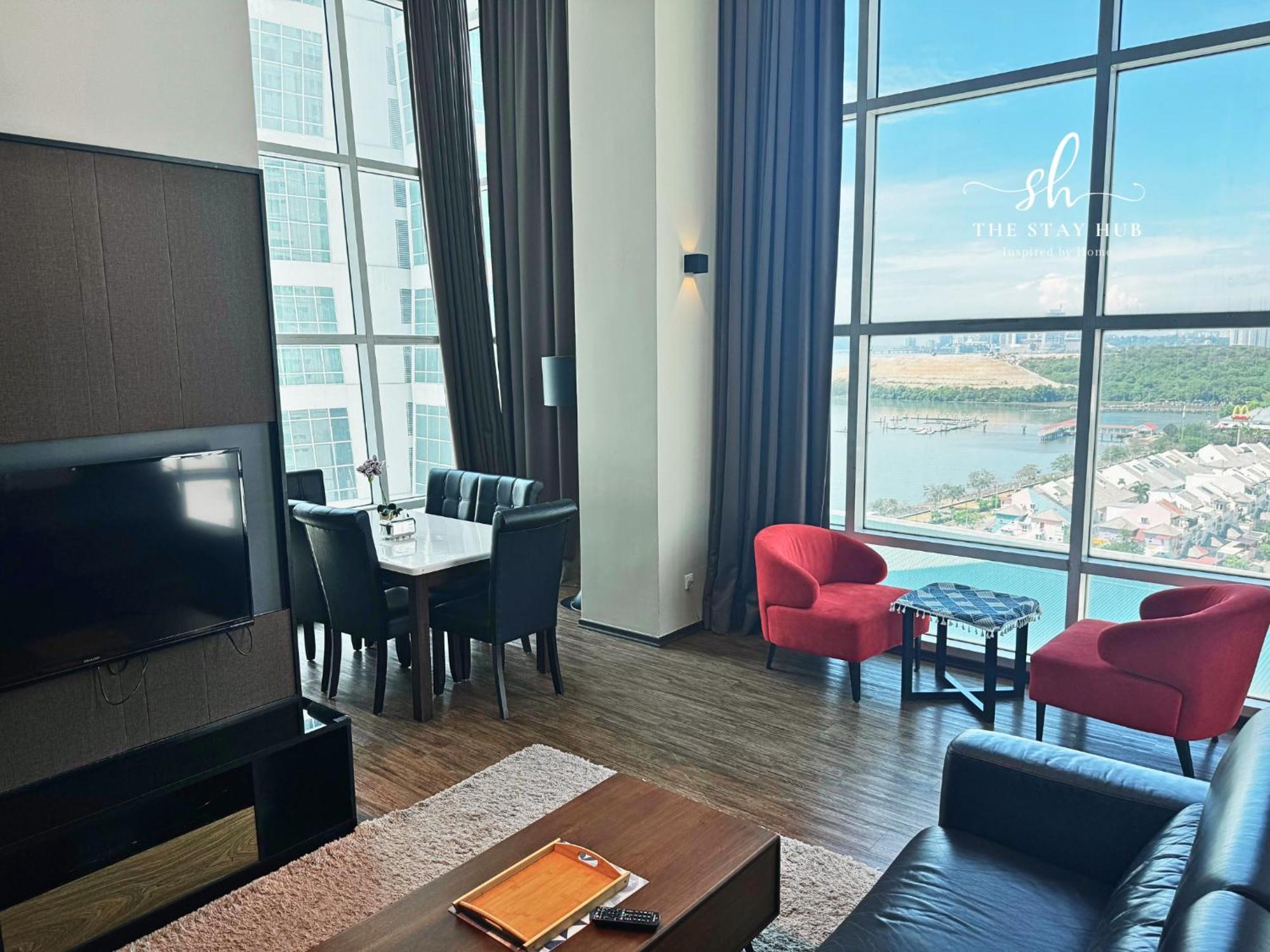 Seaview Maritime Suites, Penang George Town, Karpal Singh Drive-free Parking By The Hub Apartment