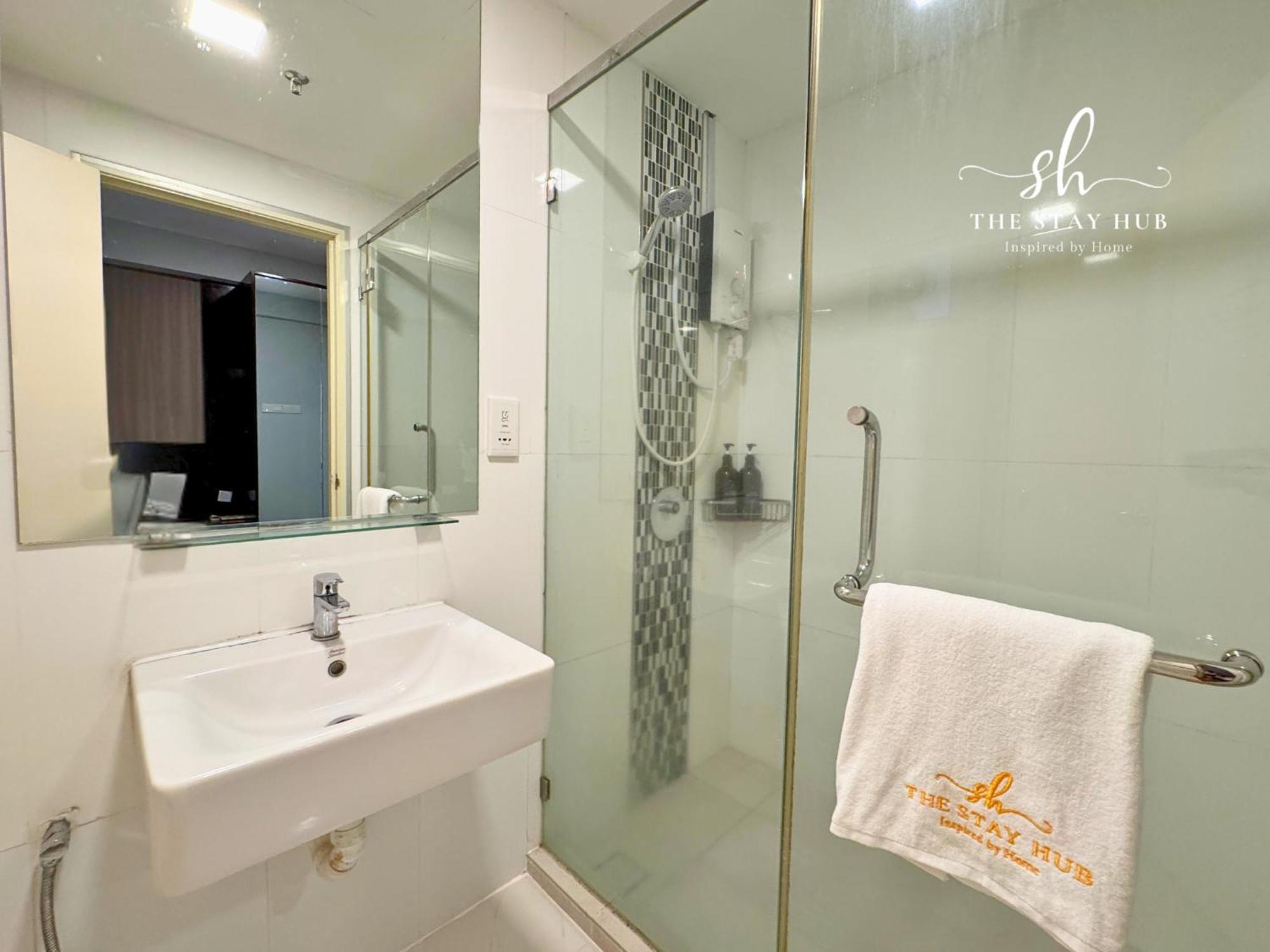 Seaview Maritime Suites, Penang George Town, Karpal Singh Drive-free Parking By The Hub *